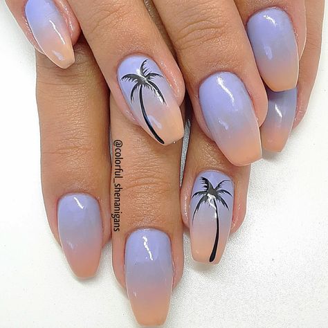 Mail Designs For Vacation, Pom Tree Nails, Hawaii Ombre Nails, Easy Palm Tree Nail Design, Summer Travel Nails, Palm Tree Design Nails, Palm Tree Toe Nail Designs, Maldives Nails Design, Palm Nail Art