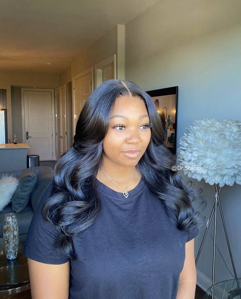 Full Middle Part Sew In, Middle Part Sew In With Curls, Wavy Sew In, Leave Out Sew In Weave Middle Part, Wavy Weave Hairstyles, Sew In Curls, Sleek Braided Ponytail, Colorful Wigs, Colorful Hairstyles