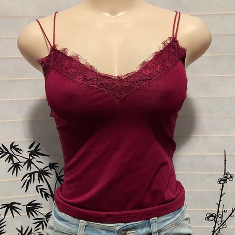 Super Cute Strapy Lace Detail Tank Brand New With Tags Smoke Free Home Make Me An Offer! Wine Red Clothes, Lace Tank Top Outfit Layered, Lace Top Aesthetic, Lace Tank Top Outfit, Fall 2000s, Lace Tank Tops Outfit, Red Lace Crop Top, Red Lace Tank Top, Early 2000s Outfits