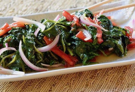 Filipino Salad Vegetables, Filipino Vegetable Side Dishes, Filipino Salad Recipes, Filipino Side Dishes, Filipino Salad, Filipino Barbecue, Filipino Vegetable Dishes, Phillipino Food, Recipe With Spinach