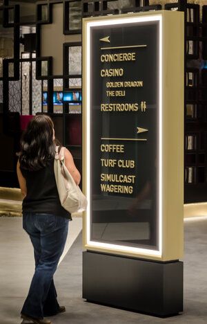 Column Signage Design, Hotel Signage Design Outdoor, Casino Signage, Hotel Directional Signage, Hotel Totem Signage, Tower Signage, Directory Signs, Signage Light, Pylon Signage