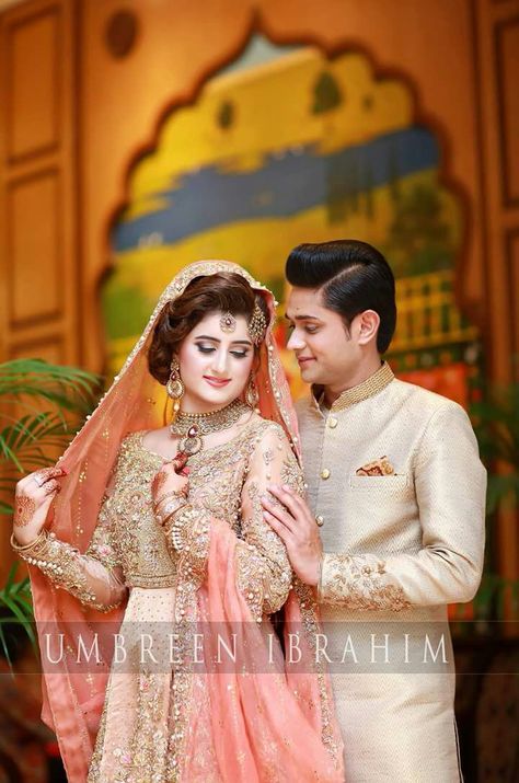 Pakistani Wedding Couple, Walima Dresses, Pakistani Wedding Photography, शादी की तस्वीरें, Muslim Wedding Photography, Indian Bride Photography Poses, Indian Wedding Photography Couples, Couple Wedding Dress, Indian Bridal Photos