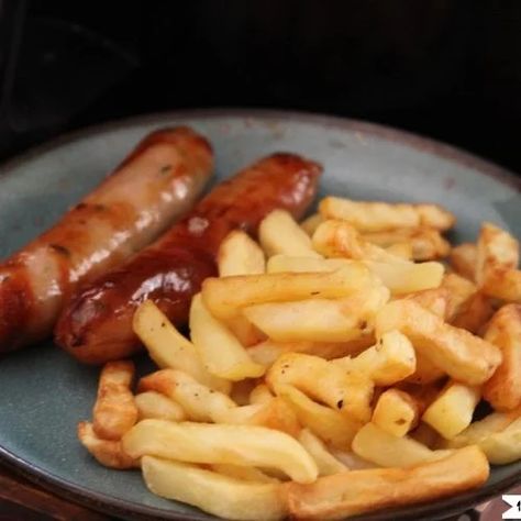 Air Fryer Sausage and Chips. Showing you how to cook your favourite sausage and chips in the air fryer from frozen. Perfect British lunch or dinner in your air fryer or actifry.#actifry #airfryer #sausages #airfryersausages #airfryerrecipes Sausage Air Fryer, Air Fryer From Frozen, British Lunch, Chips In The Air Fryer, Sausage And Chips, Sausage On A Stick, Air Fryer Sausage, Air Fryer Potato Chips, Pork Sausages