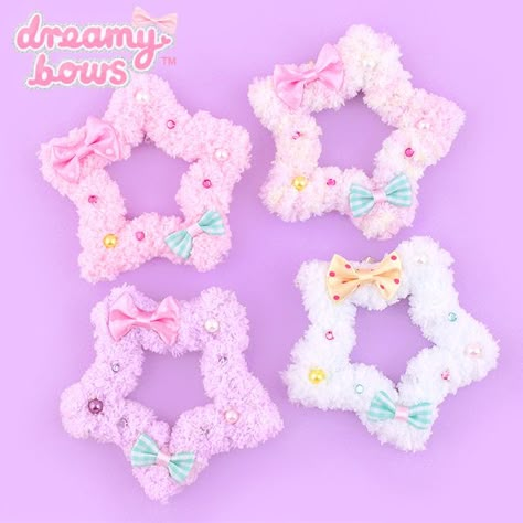 Buy Chocomint Fluffy Star 2-Way Clip at Dreamy Bows Decora Aesthetic, Fluffy Yarn, Yume Kawaii, Perler Bead Templates, Diy Vetement, Coloured Hair, Star Hair, Kawaii Accessories, Mini Bows