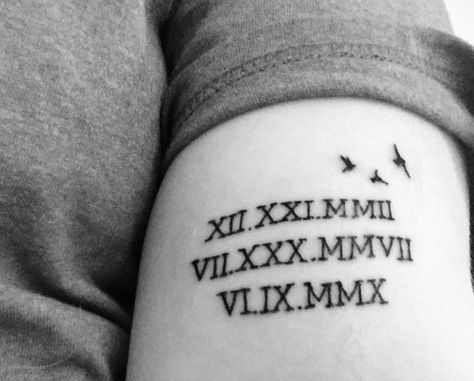 Birth dates & Birdies Kids Date Of Birth Tattoo Ideas, Date Of Birth Tattoo, Birth Tattoo Ideas, Birth Date Tattoo, Birth Tattoo, Tattoo With Heart, Tricep Tattoo, Tribute Tattoo, Date Tattoo