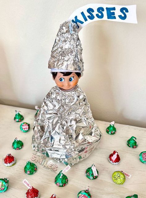 Elf On A Shelf Hershey Kisses, Hershey Kiss Elf On The Shelf Ideas, Elf On The Shelf Cool Ideas, Hersey Kisses Elf On The Shelf, Elf Kisses Ideas, Elf On The Shelf Sprinkle Angel, Elf On The Shelf Ideas Hershey Kisses, Bible Elf On The Shelf, Elf On The Shelf Ideas With Hershey Kiss