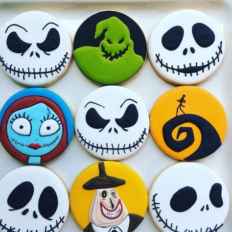 Nightmare Before Christmas Cookies, Halloween Sugar Cookies Decorated, Easy Halloween Cookies, Candy Corn Cookies, Halloween Cookie Recipes, Halloween Cookies Decorated, Halloween Sugar Cookies, Nightmare Before Christmas Halloween, Halloween Baking