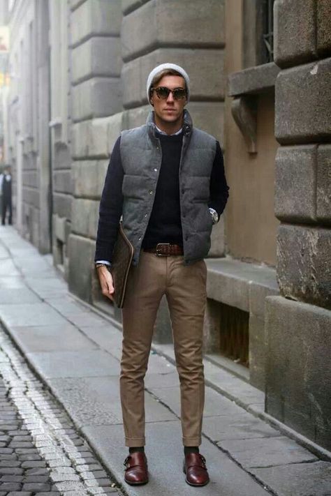 Style Trendy Fall Jackets, Fall Jacket Trends, Mens Jackets Fall, Vest Outfits Men, The Day After Christmas, Mens Business Casual, Day After Christmas, Mens Business Casual Outfits, Fall Style Guide