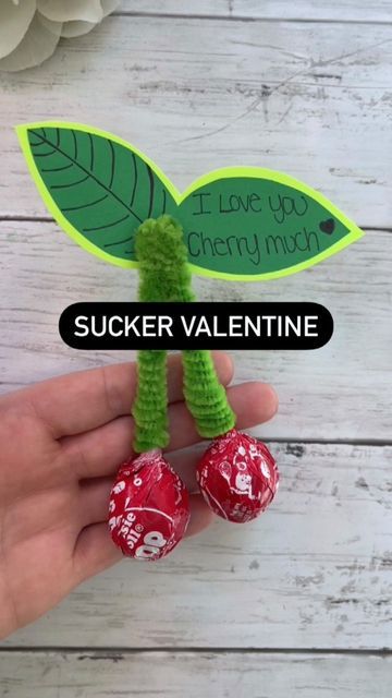 Kidscraftbarn on Instagram: "SUCKER CHERRY VALENTINE ❤�️ All you need ⬇️ * 2 suckers * Pipe cleaner ( I used 3 total) * Hot glue to attach paper leaf I wrapped each stem with pipe cleaner, and then attached them at the top with a half a piece of pipe cleaner ❤️ Hope you give it a try! THANK YOU ALL FOR BEING HERE! #kidscrafts #valentinesdaygift #diyvalentines #easyideas #foryou" Valentines Day Pipe Cleaner Crafts, Pipe Cleaner Lollipops, Valentines Lunch, Cherry Valentine, Craft Jobs, Valentines Treats, Valentines Puns, Paper Leaf, Pipe Cleaner Flowers