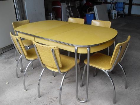 Chrome Kitchen Table, Retro Table And Chairs, Uhuru Furniture, 1950 Kitchen, Formica Kitchen, Retro Kitchen Tables, Yellow Chrome, Top Kitchen Table, Vintage Kitchen Table