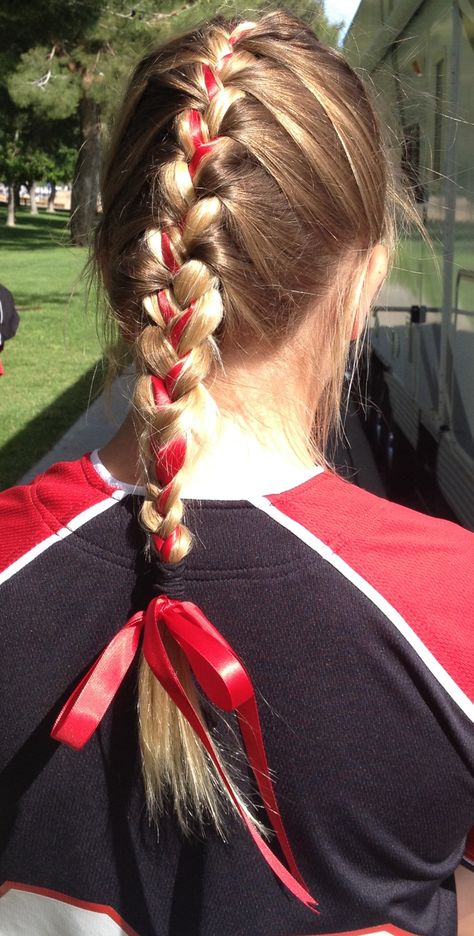 French braid with ribon. Great for sports! French Braid Ribbon In Hair, Sporty Hairstyles With Ribbon, Ribbon French Braid, Tournament Hairstyles, French Braid With Ribbon, Braid With Ribbon, Volleyball Hair Bows, Track Hair, Tennis Hair