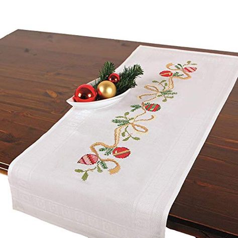 Embroidery Border Patterns, Xmas Table Runners, Border Patterns, Embroidery Border, Kit Christmas, Embroidery Kit, Christmas Embroidery, Key Lime, Easy Diy Crafts