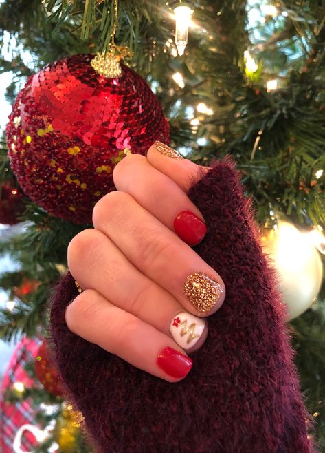 Nail Art Holiday, Nail Art Christmas, Uñas Ideas, Santa I Know Him, Christmas Nail Ideas, Holiday Nails Christmas, Christmas Manicure, Future Teacher, Holiday Nail