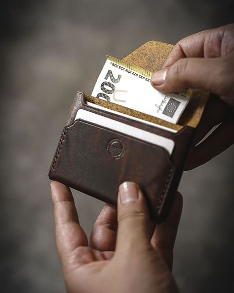 How big is your bank notes? this GILI Meno Slim Wallet will accommodate VISIT OUR PROFILE FOR MORE DETAILS How to order: Tokopedia: hoslygoods (indonesia) Webstore: www.hoslygoods.com (overseas) Links in profile #slimwallet #leathercraft #leatherwork #handmade #handmadeleather #edcwallet #edcgear #edc #shopsmall Edc Wallet, Linked In Profile, Web Store, Edc Gear, Slim Wallet, Bank Notes, Leather Working, Leather Craft, Leather Handmade