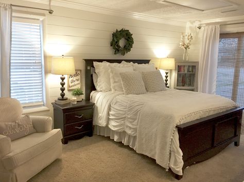 Shiplap bedroom walls with farmhouse charm... magnolia wreath and Alabaster White paint! Shiplap Bedroom, Dark Bedroom Furniture, Rustic Farmhouse Bedroom, Design Ložnic, Rustic Bedroom Furniture, Farmhouse Bedroom Decor Ideas, Dream Bedrooms, Bedroom Addition, Farmhouse Style Bedrooms