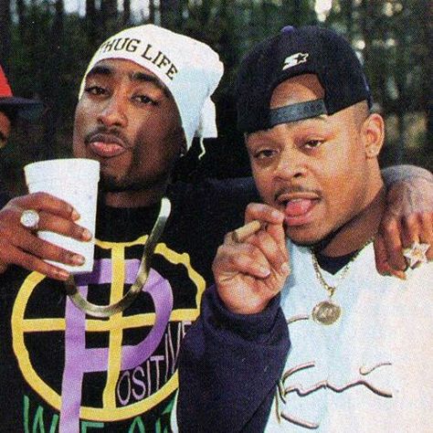 Tupac & MC Breed 2pac Makaveli, Omar Epps, Tupac Makaveli, 90s Rappers, Tupac Pictures, Foto Top, Real Hip Hop, Hip Hop And R&b, Gangsta Rap