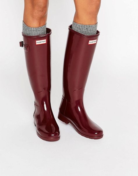 Hunter Original Refined Gloss Dulse Tall Wellington Boots Wellington Boots Outfit, Hunter Wellington Boots, Red Knee High Boots, Green Hunter Boots, Red Hunter Boots, Hunter Boots Outfit, Tall Hunter Boots, Wellies Rain Boots, Hunter Boot