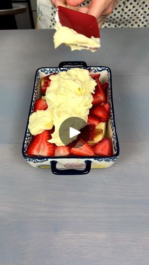 No Bake Desserts Videos, Sara Lee Pound Cake, Life With Coco, Recipes Fruit, Easy Cook, Quick Easy Recipes, Bake Cakes, Sara Lee, Bake Cake