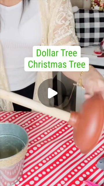 Milk Crate Christmas Tree Stand, Christmas Make And Take, How To Make A Driftwood Christmas Tree, Diy Christmas Tree Decoration Ideas, Minimalistic Christmas Decor Ideas, Princess Themed Christmas Tree, Diy Christmas Tree Dollar Tree, Diy Christmas Pots Outside, Simple Dollar Tree Centerpieces