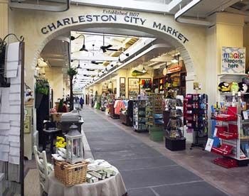 Charleston Market, Myrtle Beach Things To Do, Charleston Vacation, South Carolina Vacation, Hilton Head Island South Carolina, South Carolina Travel, Charleston Travel, Uber Ride, Folly Beach