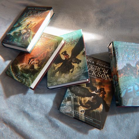 Reading Percy Jackson Aesthetic, Percy Jackson All Books, Percy Jackson Series Aesthetic, Percy Jackson And The Olympians Aesthetic, Percy Jackson Book Aesthetic, Percy Jackson And The Olympians Books, Pjo Books Aesthetic, Percy Jackson Widget, Percy Jackson Books Covers