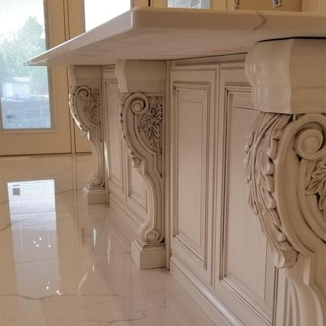 Kitchen Island Corbels, Island Height, Kitchen Island Height, Remodeled Kitchens, Curved Kitchen Island, Curved Kitchen, Kitchen Molds, Wooden Furniture Legs, Wooden Corbels