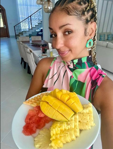 (4) MYA on X: "Happy #FruitFix #Friday 😋 & #December It’s Detox time!! 🥭🍍🍉🍈🥝 Thank you Lifestyle Holidays Vacation Club 😘💚 #mya #planet9 #myaplanet9 #december https://t.co/32Vcdvcu08" / X Planet 9, Vacation Club, Thank You, Holidays, Lifestyle, Beauty, Quick Saves