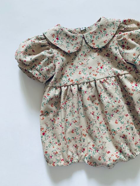 Baby Birthday Outfit, Vintage Kids Clothes, Vintage Baby Clothes, Vintage Baby Girl, Linen Romper, Birthday Girl Outfit, Girls Rompers, Pan Collar