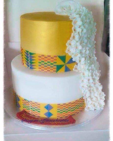 African Cake, Cake Shop Design, Wedding Cake Peach, Unique Cakes Designs, Wedding Cake Prices, Cake Branding, Valentine Sugar Cookies, Traditional Wedding Cakes, Luxury Cake