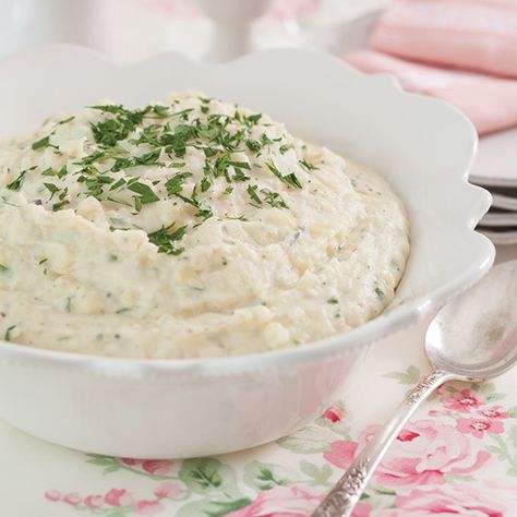 Parmesan Peppercorn Mashed Potatoes Paula Deen Mashed Potatoes Recipe, Mashed Potatoes Recipe Paula Deen, Paula Dean Mash Potatoes, Creamy No-fail Make-ahead Mashed Potatoes, Parsley Potatoes, Paula Deen Recipes, Mashed Potato Recipes, Paula Deen, Creamy Mashed Potatoes