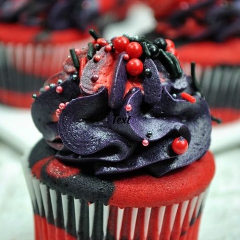 Deadpool Cupcakes Deadpool Cake, Deadpool Party, Deadpool Birthday, Vanilla Cake Mixes, Addams Family, Cupcake Recipes, Daily Deals, Aladdin, Fun Desserts