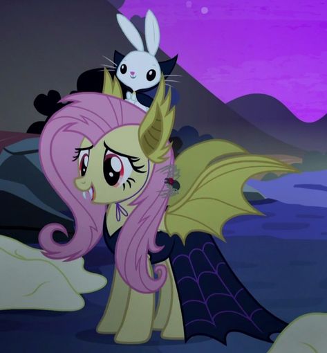 Fluttershy, Halloween