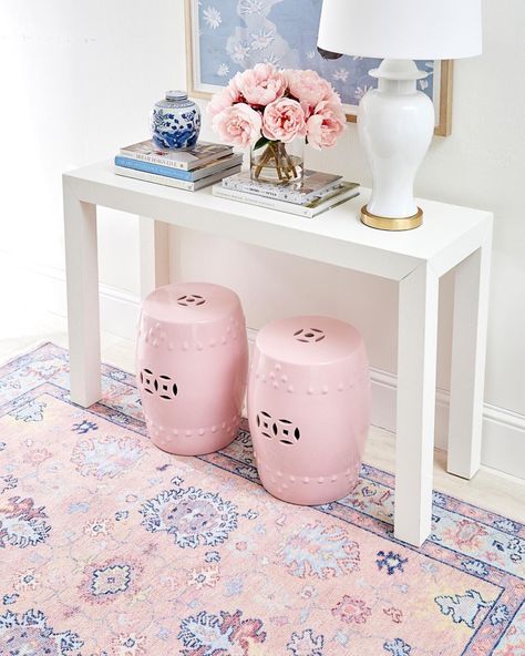 Caitlin Wilson on Instagram: “Sweet yet stunning, our Pastel Ankara rug making its moment in a foyer vignette. I can’t get over the juxtaposition of the dark navy…” Pastel Apartment Aesthetic, Pastel Apartment, Apartment Stairs, Preppy Living Room, Apartment Aesthetic, Preppy Room, Trendy Home, Ideas Home, New Room