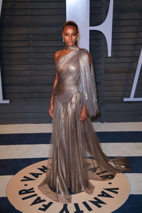 Soirée Dresses, Jean Louis Sabaji, Dramatic Romantic, Confirmation Dresses, Hijab Dress Party, Intellectual Property Rights, Beautiful Long Dresses, Jasmine Tookes, Dramatic Style