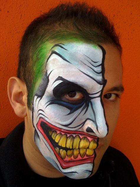 The Joker 2 by RonnieMena on deviantART Hallowen Schminke, Joker Face Paint, Joker Halloween Makeup, Joker Painting, Make Up Diy, Makeup Zombie, Halloween Makeup Clown, Halloweenský Makeup, Joker Halloween