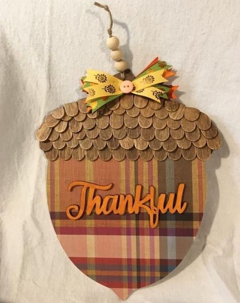 Dollar Tree Acorn, Fall Decor Diy Crafts, Fall Decor Dollar Tree, Acorn Crafts, Fall Arts And Crafts, Fall Stuff, Easy Fall Crafts, Fall Thanksgiving Decor, Pumpkin Fall Decor