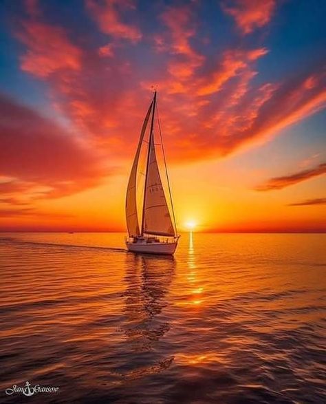 Boats Photography, Sailing Photography, Nautical Wallpaper, Boat Drawing, Photo Arts, Boat Sailing, Beautiful Chickens, Boat Pics, Beautiful Nature Wallpaper Hd