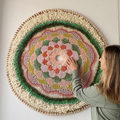 Tammy Kanat Creative Tapestry Weavings - Circles Of Life Steampunk Face Mask, Tammy Kanat, Macrame Circle, Circular Weaving, Fiber Sculpture, Creative Wall Decor, Macrame Wall Hanging Diy, Woven Art, String Art Diy