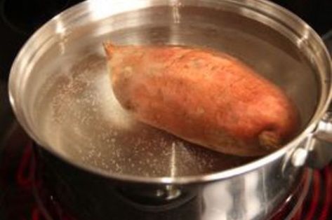 How to Boil a Sweet Potato and Remove the Skin | LEAFtv Potatoes On The Stove, Boiling Sweet Potatoes, Healthy Superbowl Snacks, Sweet Potato Skins, Christmas Meal, Cooking Sweet Potatoes, Root Vegetable, Healthy Vegan Snacks, Thanksgiving Dishes