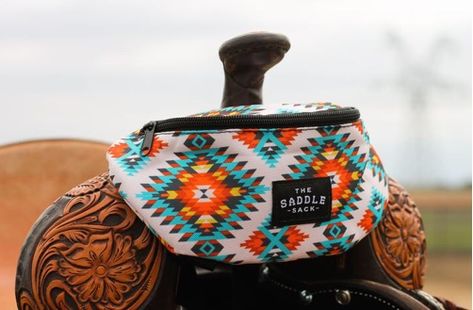 Saddle Sack, Barrel Racing Tack Rodeo, Bling Horse Tack, Barrel Racing Tack, Barrel Saddle, Horse Fashion, Western Horse Tack, Horse Gear, Tack Sets