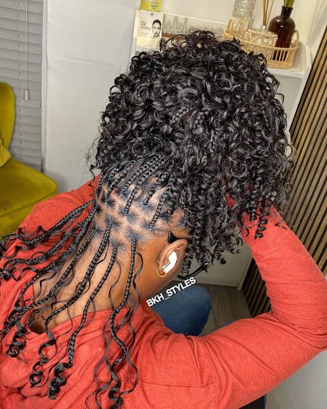 Boho / Goddess Knotless Bob W human hair 💫 𝐃𝐌 𝐓𝐎 𝐁𝐎𝐎𝐊 your appointment with @bkh_styles 🍸 Our exclusive no weft human hair bundles is… | Instagram Knotless Box Braids With Human Hair, Bob Boho Twist, Braid Boho Bob, Boho On Natural Hair, Boho Short Knotless Braids, Bob Goddess Braids, Bob Boho Knotless Braids, Bob Length Knotless Braids, Human Hair Knotless Braids