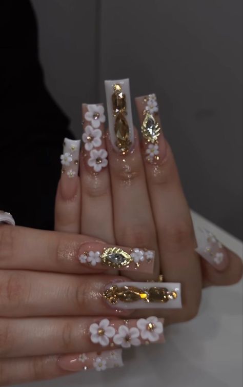 Nails Art Simple, Nail Art 2022, Design Nails Art, Nail Art 2023, Acrylic Nail Designs Classy, Nail Art For Short Nails, Art For Short Nails, Nail Art Inspo, Quinceanera Nails