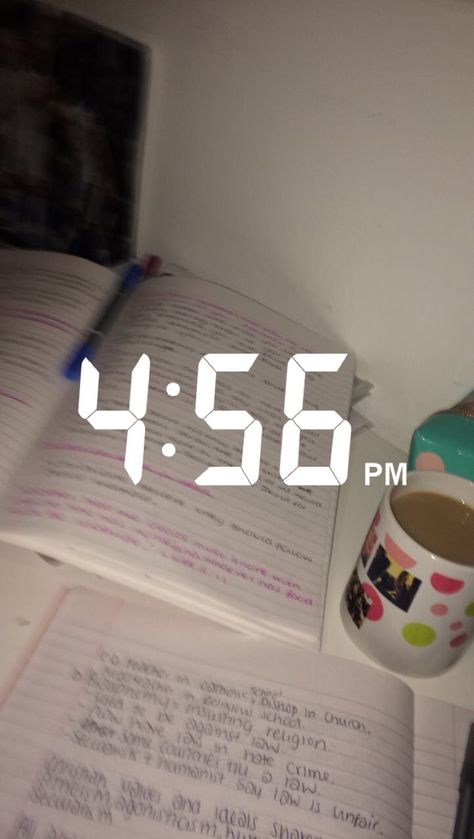 Homework Snap, Aesthetic Fake Snap, Homework Inspiration, Photo Fake, Fake Insta, Study Pictures, Love Song Quotes, Motivational Quotes For Students, Study Aesthetic