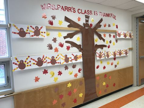 Thanksgiving/Fall School Hallway Decorations, Hallway Decoration, School Hallway, School Hallways, Hallway Decorating, Decoration Ideas, Hallway, Thanksgiving, Holiday Decor