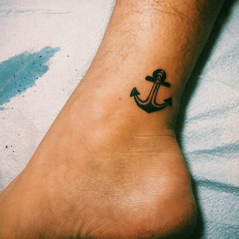 Kaleb Nation, my fave author got a tattoo!! Ankle Anchor Tattoo, Harry Styles Anchor Tattoo, Hailey Bieber Ankle Tattoo, Small Wrist Anchor Tattoo, Celebrity Ankle Tattoo, Celebrity Tattoos, Get A Tattoo, A Tattoo, Tattoos