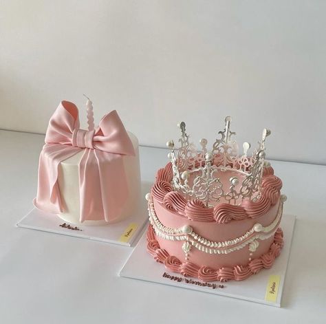 Pink Cakes Birthday For Women, Old Money Cake, Cake Designs Birthday Women, Pink Vintage Cake, Pink Cake Birthday, Pastel Coquette, Bolo Rapunzel, Bd Cake, Bolo Vintage