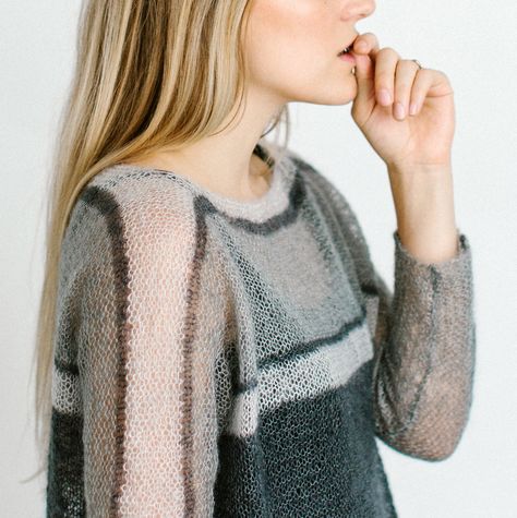 Ravelry: Mohair Crop Top by Jane Veitenheimer Mohair Pattern, Summer Knits, Crop Top Pattern, Summer Sweaters, Wool Crafts, Garter Stitch, Machine Knitting, Lace Knitting, Top Pattern