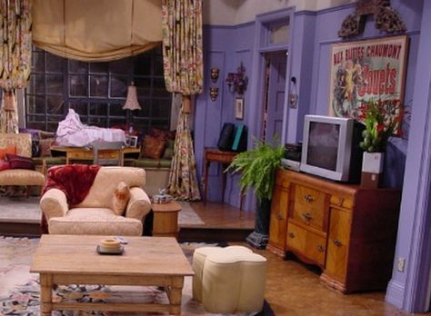 #friends #friendstvshow #monicas Friends Apartment, Purple Walls, Decoration Inspiration, Friends Tv Show, Friends Tv, Living Room Tv, My New Room, Skirt Dress, Room Set