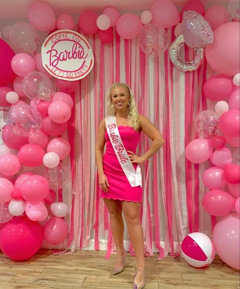 Barbie Bachelorette Party Backdrop, Barbie Bride Bachelorette Outfit, 40th Barbie Party, Barbie Themed Bridal Shower Ideas, Barbie Themed Birthday Party Outfit, Barbie Hens Party, Barbie Bachelorette Party Ideas, Barbie Bridal Shower Ideas, Barbie Bachelorette Party Outfit