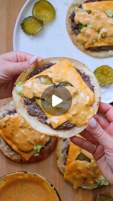 Healthy Smash Burger, Smash Tacos, Big Mac Tacos, Smash Burger Tacos, Big Mac Sauce, Hamburger Meat, Food Wraps, American Cheese, Smash Burger